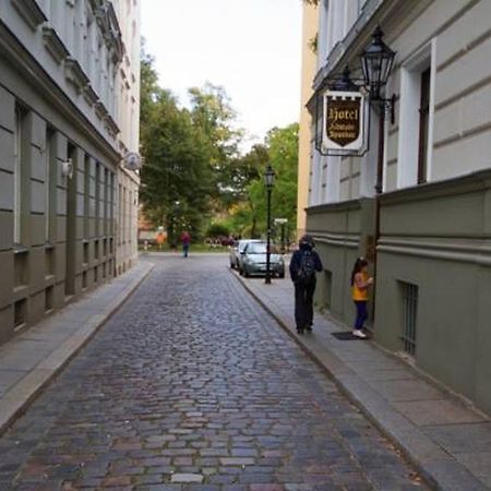 Hotel Altstadt Spandau Seeburg  Exteriör bild